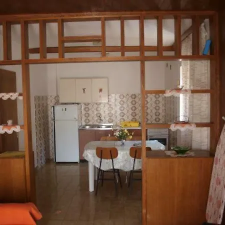 Apartman Mira